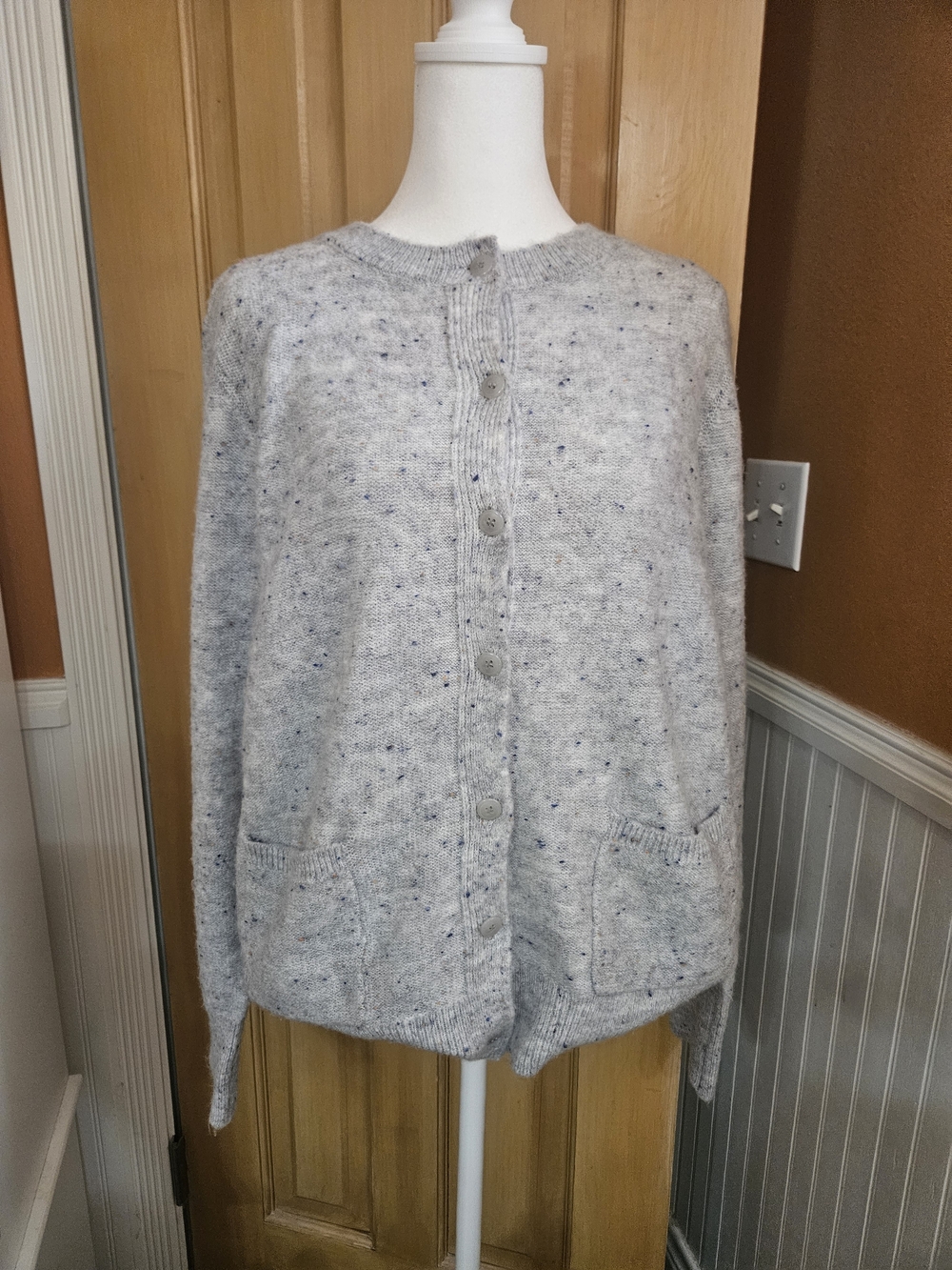 Cozy Speckled Crewneck Button-Up Sweater Cardigan - Light Blue/Grey